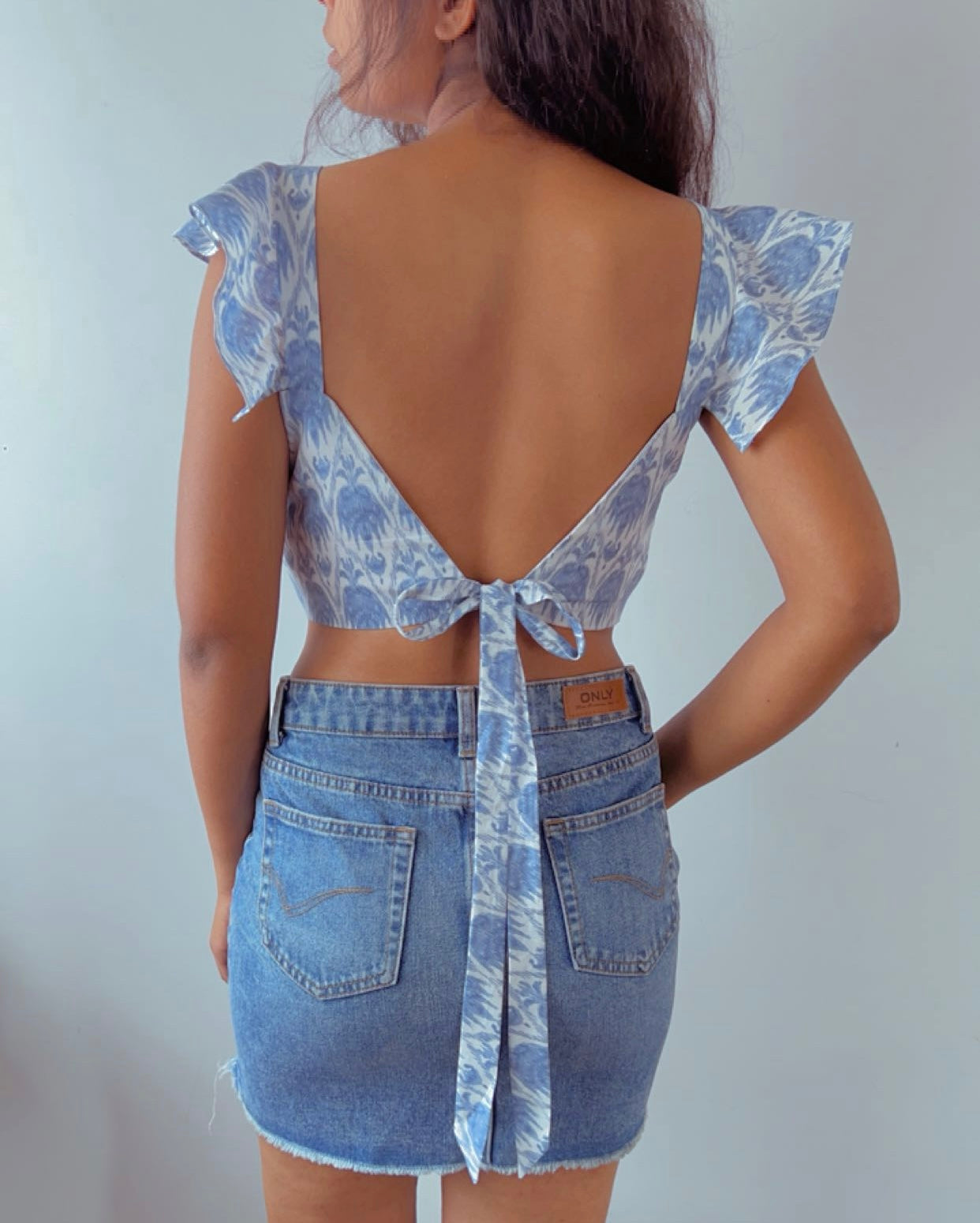Blue Floral Flutter Sleeve Crop Top - Backless Tie-Up Top