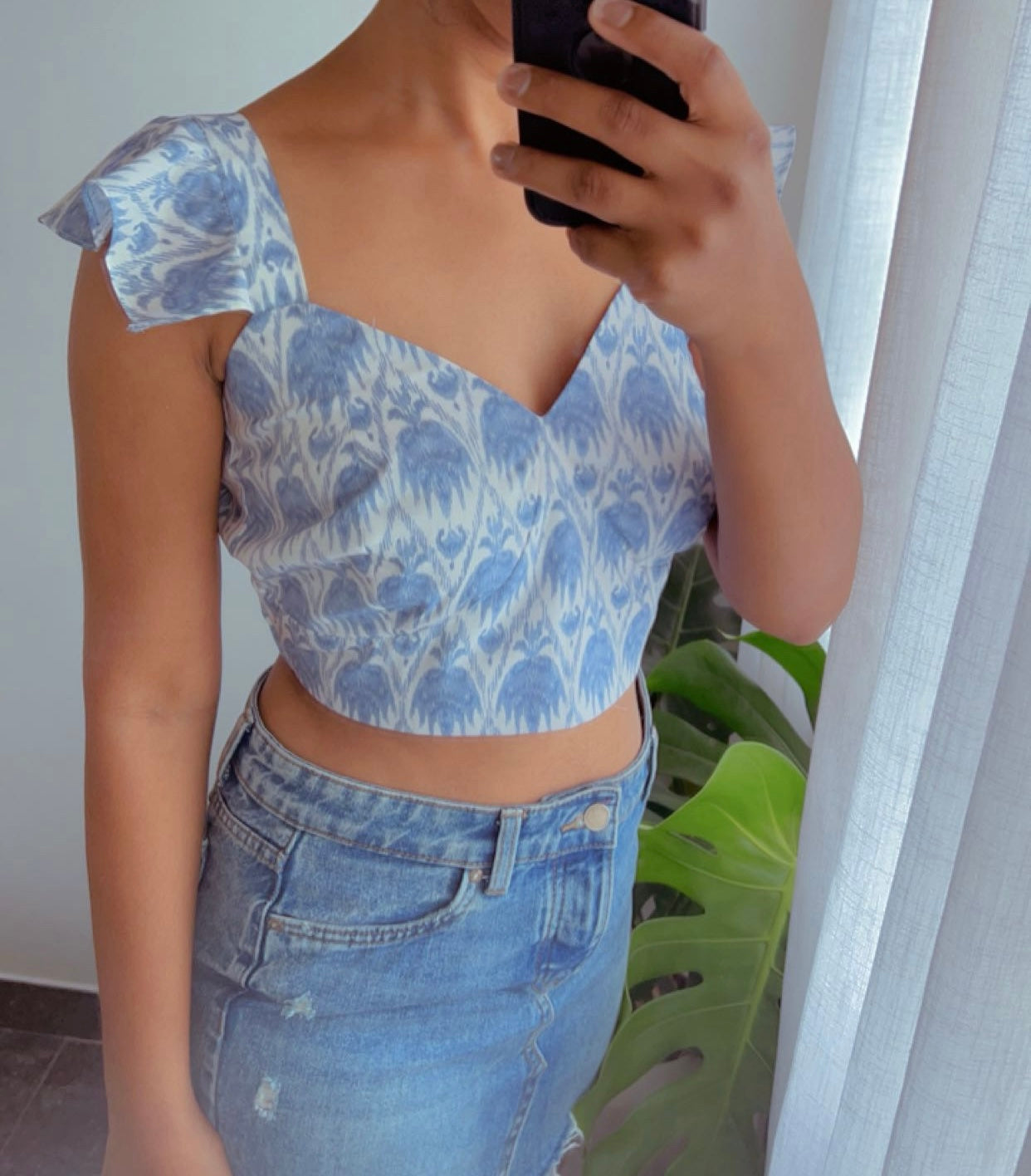 Blue Floral Flutter Sleeve Crop Top - Backless Tie-Up Top